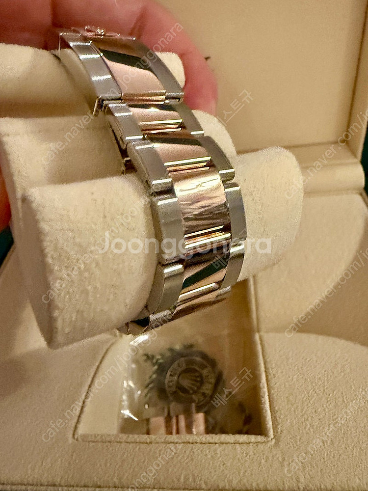 롤렉스 Gmt-master2 루트비어 콤비 팝니다.--7