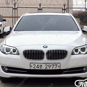 [BMW]5시리즈 (F10) 520d ★중고차★중고차매입★전액할부★저신용자★신불자★소액할부★현금★카드 전부 가능합니다!