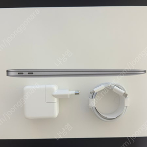 [서울 / 직거래] 맥북 에어 13 스그 M1 8GB 256GB [69만원]