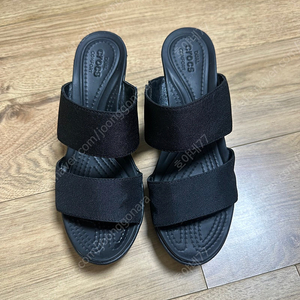 크록스 투스트랩 w7