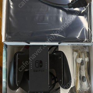 닌텐도스위치 젤다 에디션 oled + 젤다왕눈 현물칩 (모동숲 현물칩도 있습니다)