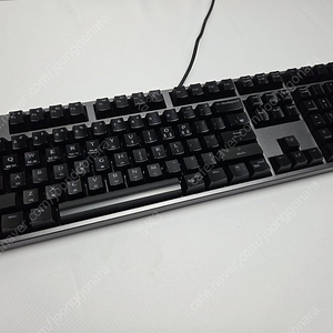 덱헤슘키보드 108 블루LED 적축 앱코k660s 키보드팝니다.