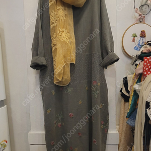 인사동 천연염색 자수 면린넨 원피스.jolie femme 실크자수 빅 스카프