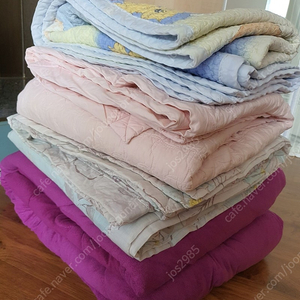 이불종류4가지 자취생이나 편하게 부담없이 막쓰실분께 저렴하게 1만7천원(수원)