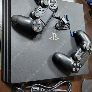 소니 플레이스테이션4 프로 (PS4 PRO) 듀얼쇼크2개