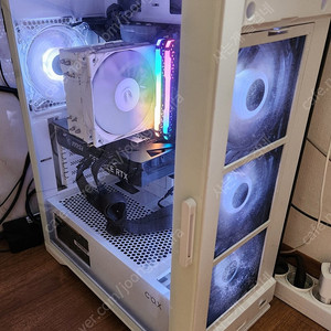 12600k/ RTX3060 12GB/ 램32GB 게이밍 컴퓨터 본체