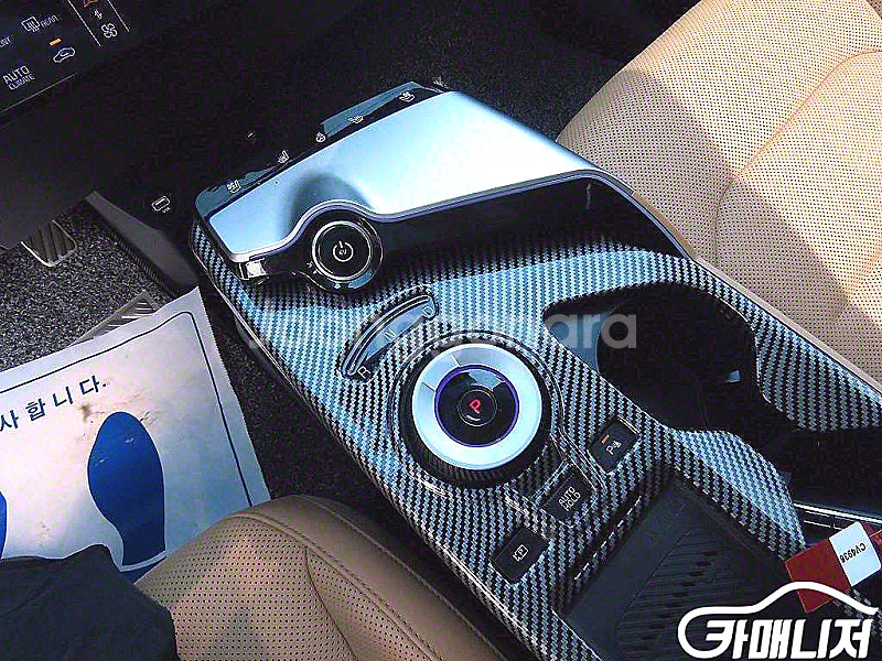 [기아]EV6 롱레인지 AWD 어스 2022 년 전기 중고차 전액할부 중고차리스 중고차수출--2