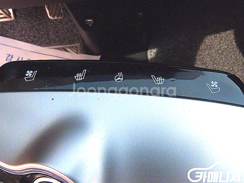 [기아]EV6 롱레인지 AWD 어스 2022 년 전기 중고차 전액할부 중고차리스 중고차수출--3