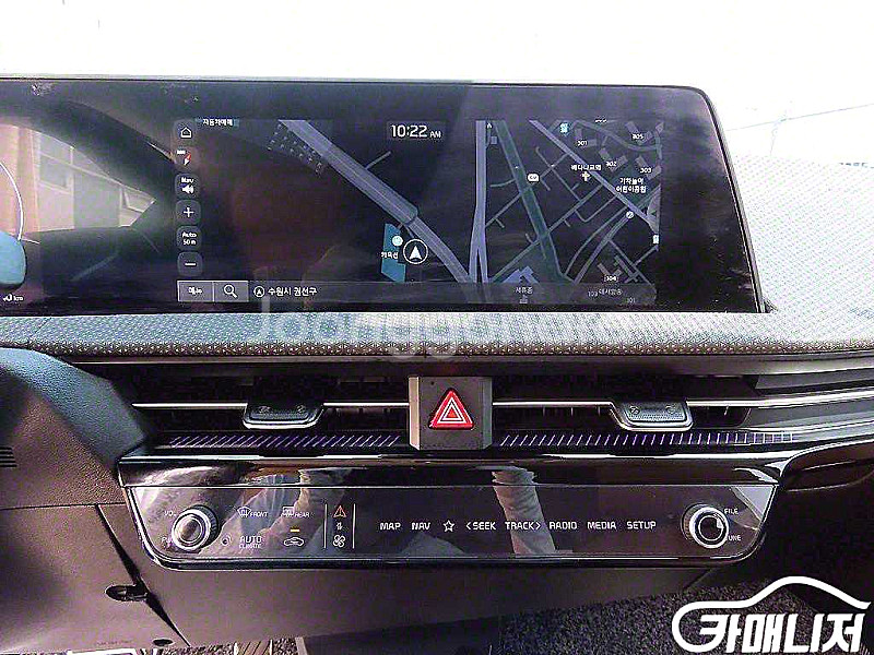 [기아]EV6 롱레인지 AWD 어스 2022 년 전기 중고차 전액할부 중고차리스 중고차수출--4