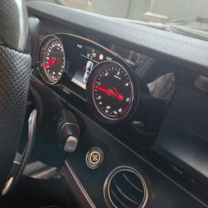W213 E클래스 부엉이 계기판 5만원 팝니다
