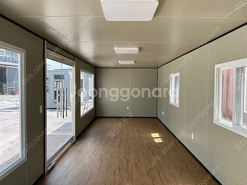 3m x 9m 분양사무실 컨테이너 판매해요.--4