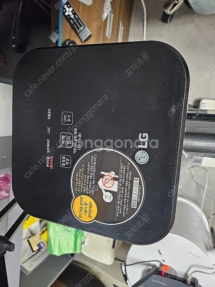 LG코드제로 무선청소기 AU9982GD(스팀물걸레) 팔...--2