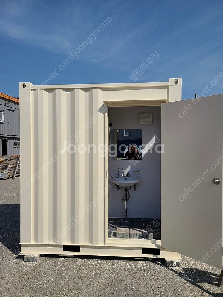 1.2m x 2.4m 컨테이너 화장실 판매합니다.​--0