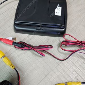 후방카메라 + 4.3인지 모니터셋 팝니다