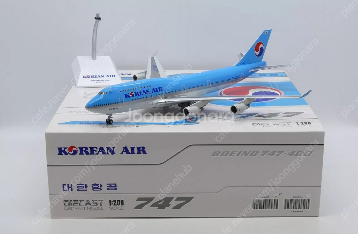 1:200 Inflight200 JC Wings Gem...--3