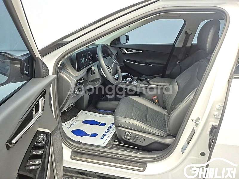 [기아]EV6 롱레인지 어스 (5인승) 2023 년 중...--2