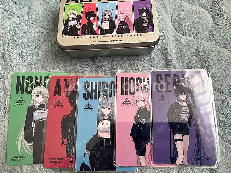 블루아카이브 현대백화점 콜라보 틴케이스+포토카드--0