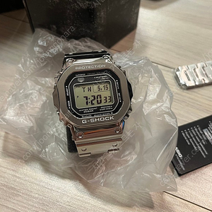 지샥gmw-b5000d-1dr