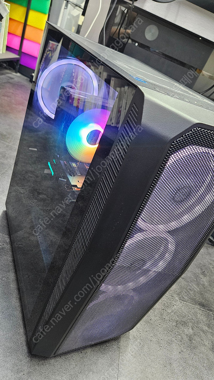 i7-11700K / RTX 3070ti 이미지