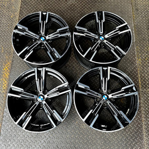18인치 BMW G22 4시리즈 848M 중고휠 1대분(사용감있음)