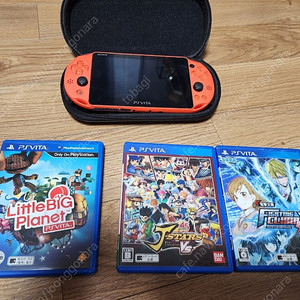 ps vita 2세대 오렌지색 판매합니다
