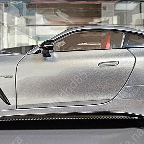 1:18 amg gt63 실버 ngz 판매합니다