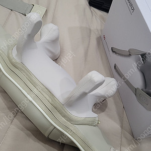 오아 넥앤스파 무선 어깨 마사지기