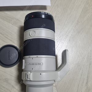 (경기 남양주)소니 sel70-200g . 닛신 후레쉬 .시루이 삼각대 팝니다.