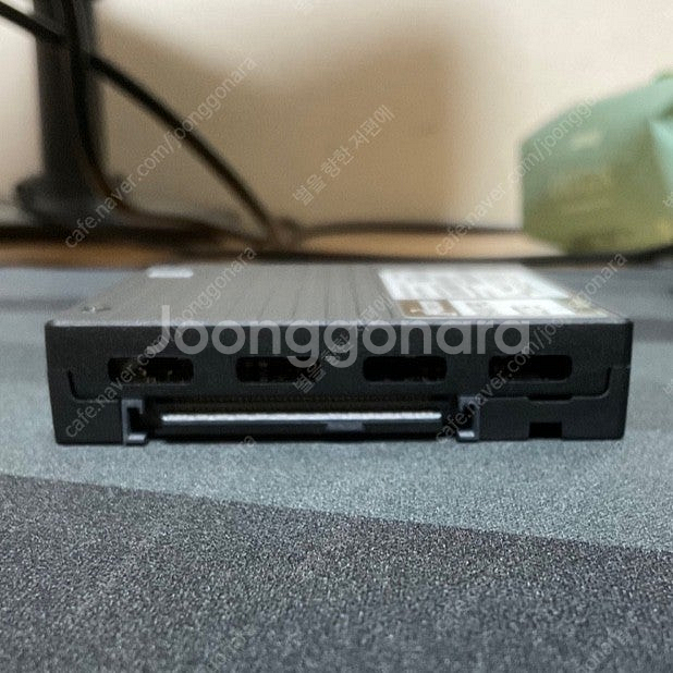 마이크론 9400 PRO 32TB U.3 SSD 팝니다...--3