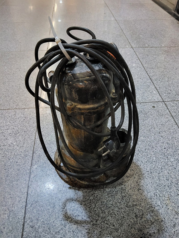 2인치 양수기 수중펌프 팝니다 이미지