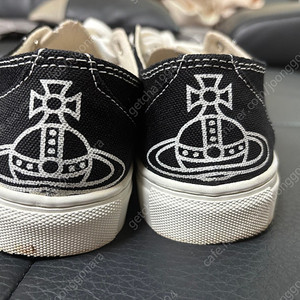 비비안웨스트우드 스니커즈(38)사이즈