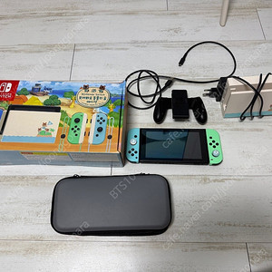 닌텐도 스위치 동숲에디션 풀박 +프로콘+SD카드64 +보관케이스 판매합니다.