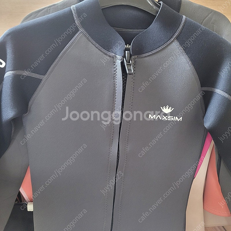 키즈 잠수 웻슈트 2.5mm 블랙L 사이즈--0