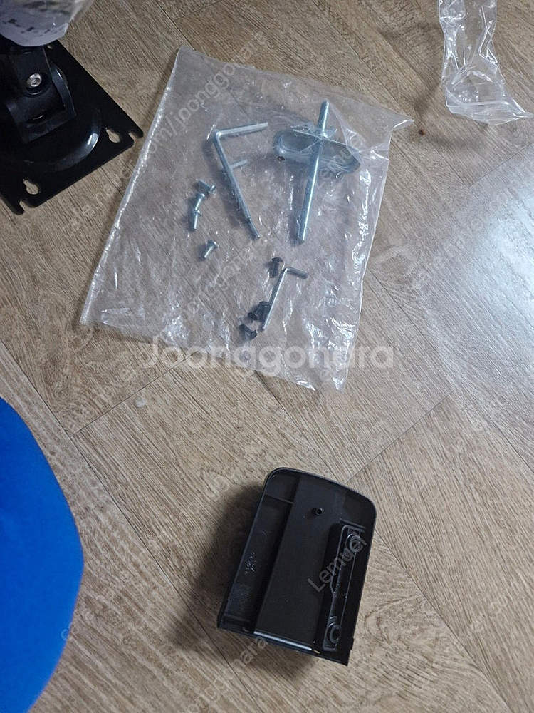 모니터암 NB F100A 팝니다--2