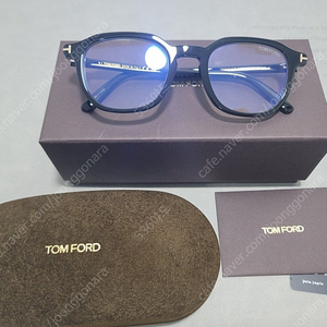 톰포드 뿔테 안경 새상품 TF 6010