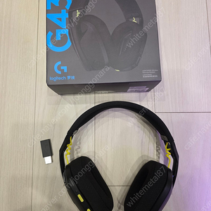 로지텍 무선 헤드셋 G435 블랙 판매합니다