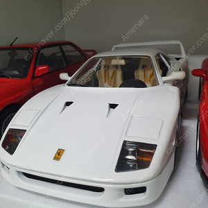 1:18 다이캐스트 부라고 페라리 F40 판매.