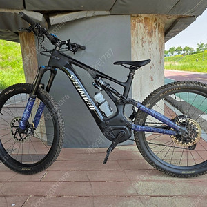 스페셜라이즈드 EMTB 터보리보 GEN3 콤프 카본 S4 팝니다