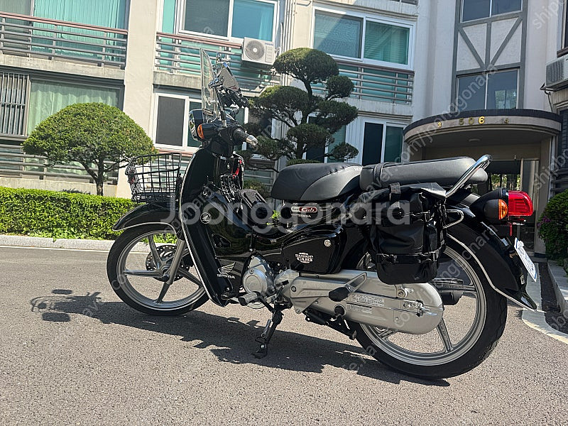 슈퍼커브 110 블랙 900키로 무쿵--3