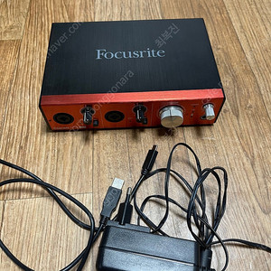 Focusrite clarett 클라렛 오디오 인터페이스(오인페)팝니다