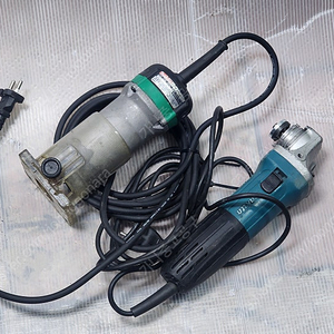 마끼다 트리머, 디월트 전기 임팩렌치 (DEWALT DW 293), 보쉬 충전그라인더(BOSCH/ GWS 18V-100SC), 보쉬해머드릴(GBH 2- 26 DRE) 중고 팝니다
