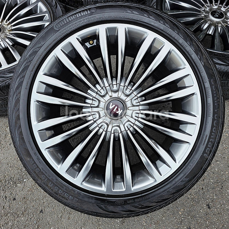 더 K9 19인치 순정 휠타이어 세트 팔아요--1