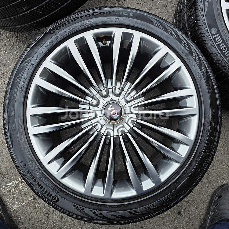 더 K9 19인치 순정 휠타이어 세트 팔아요--4