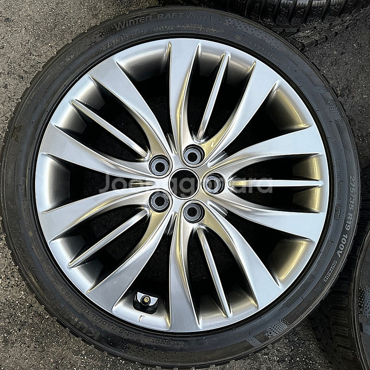 제네시스 G80 DH 19인치 휠타이어 세트 팔아요--3