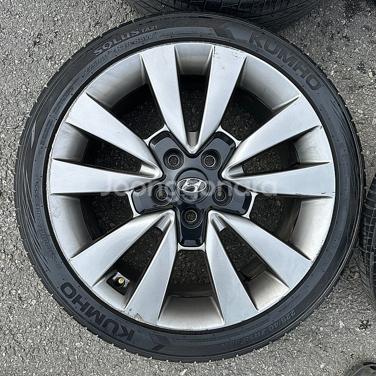 I30 18인치 중고 휠타이어 세트 팔아요 225 40 18--2