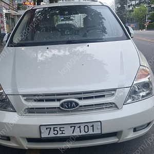 그랜드카니발 LPG 오토 11인승 280에 팝니다 2010년식. 152,723km 절충사절