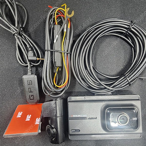아이나비 Z7000 QHD 블랙박스 GPS안테나, 32기가 풀세트 싸게 판매 합니다(방문시 무료 설치 가능,배선 호환문의 가능,안전결제가능,거래 후기많습니다)