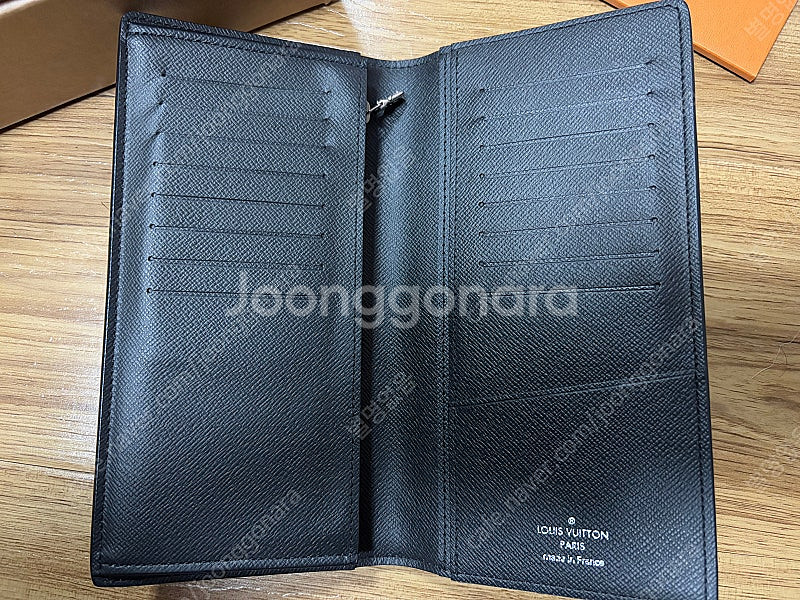 남자 루이비통 장지갑 판매합니다--1