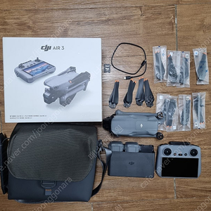 DJI 매빅 AIR3 플라이모어 콤보 + RC-2 조종기