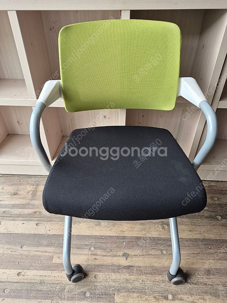 [판매] 폴딩의자 사무용 의자 , 회의용의자 학원 학생...--0